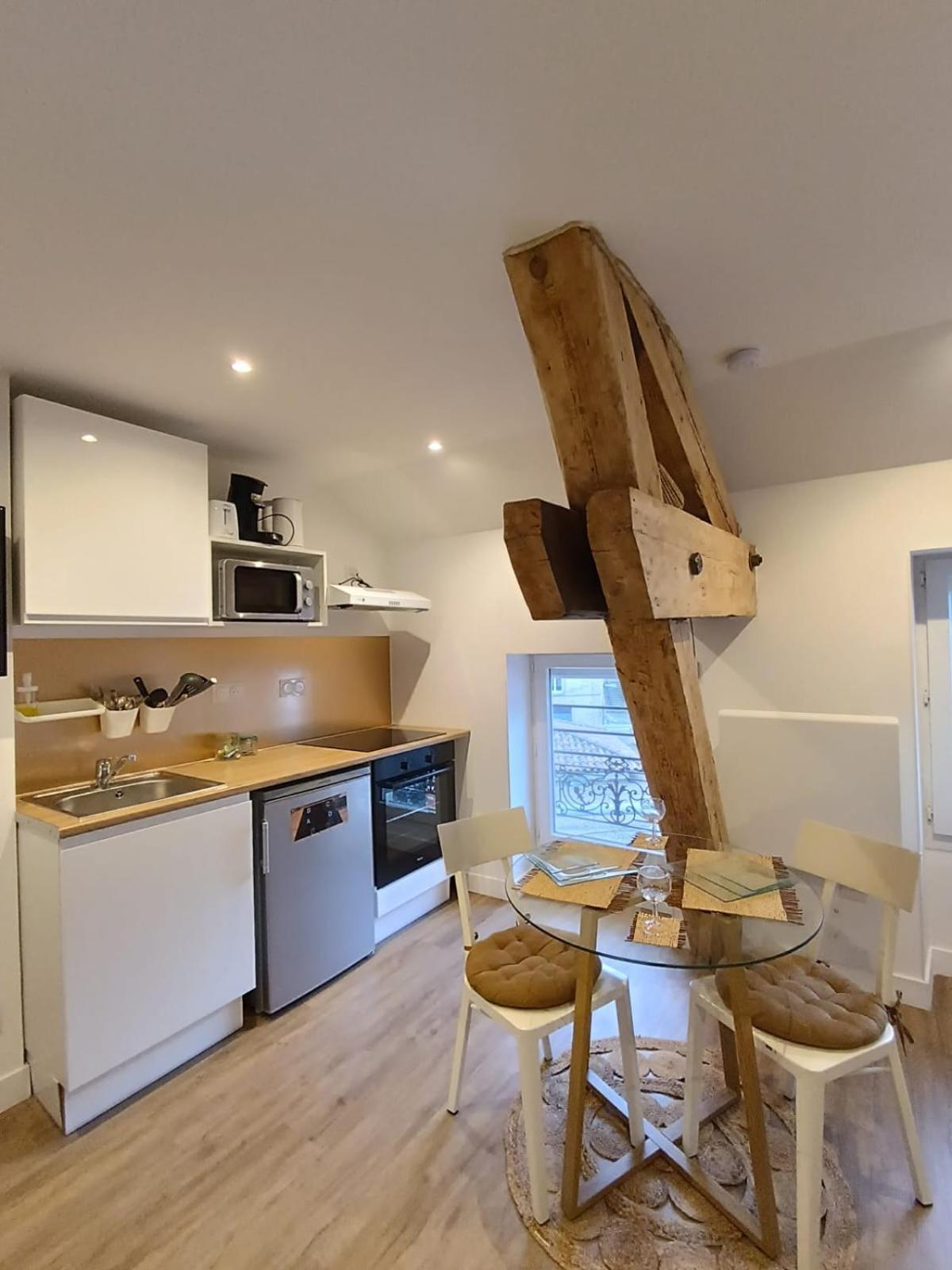 Cosylocation - Cocooning- Vue Theatre Antique Apartment Виен Екстериор снимка